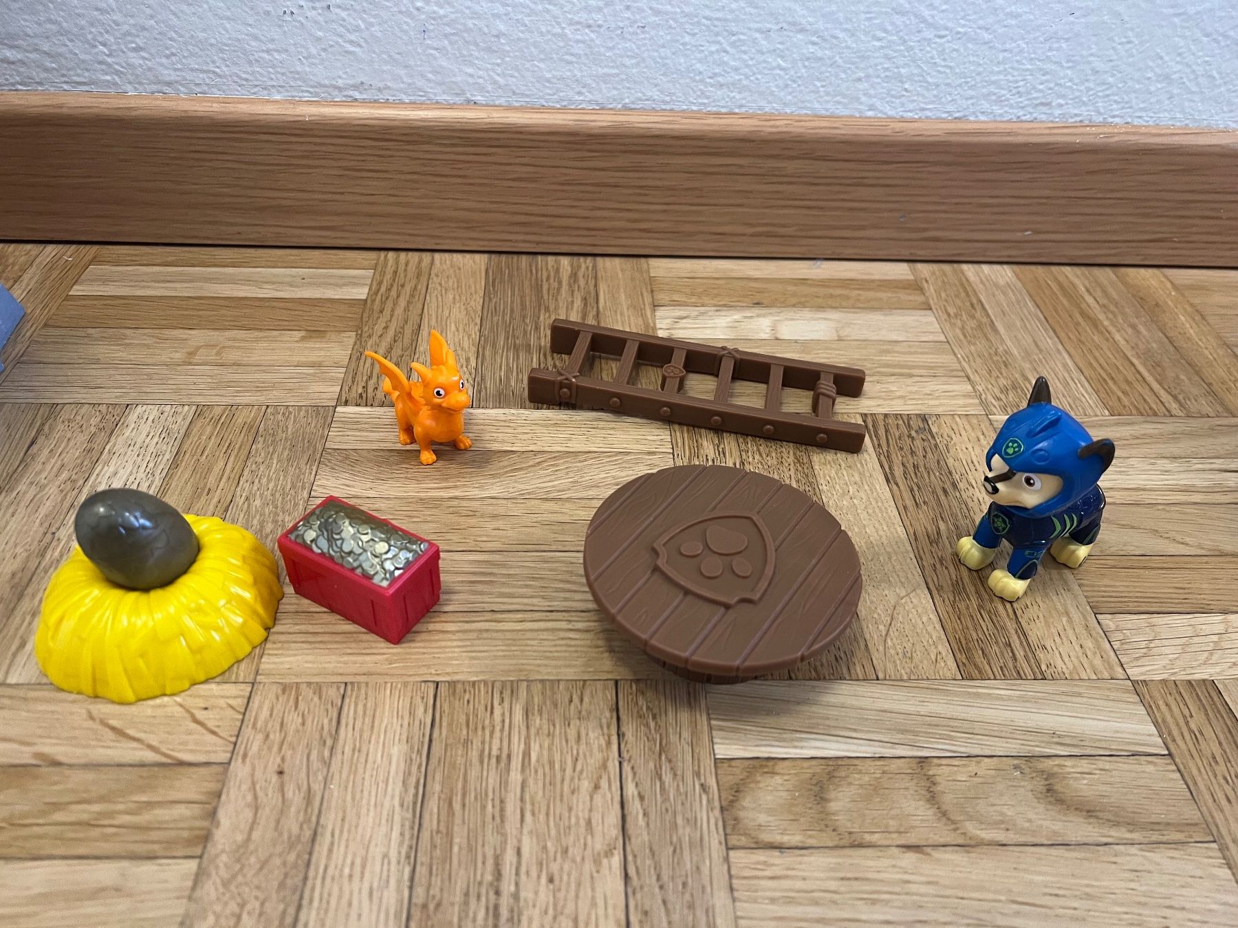 Giocattoli: Spin Master Paw Patrol Rescue Knights Castle – Usato da Samedan venduto da Schweiz13 4