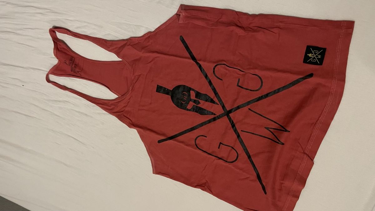 Travi: Fitness Tanktop – Nuovo (secondo la descrizione) da Derendingen venduto da iva_cm7m