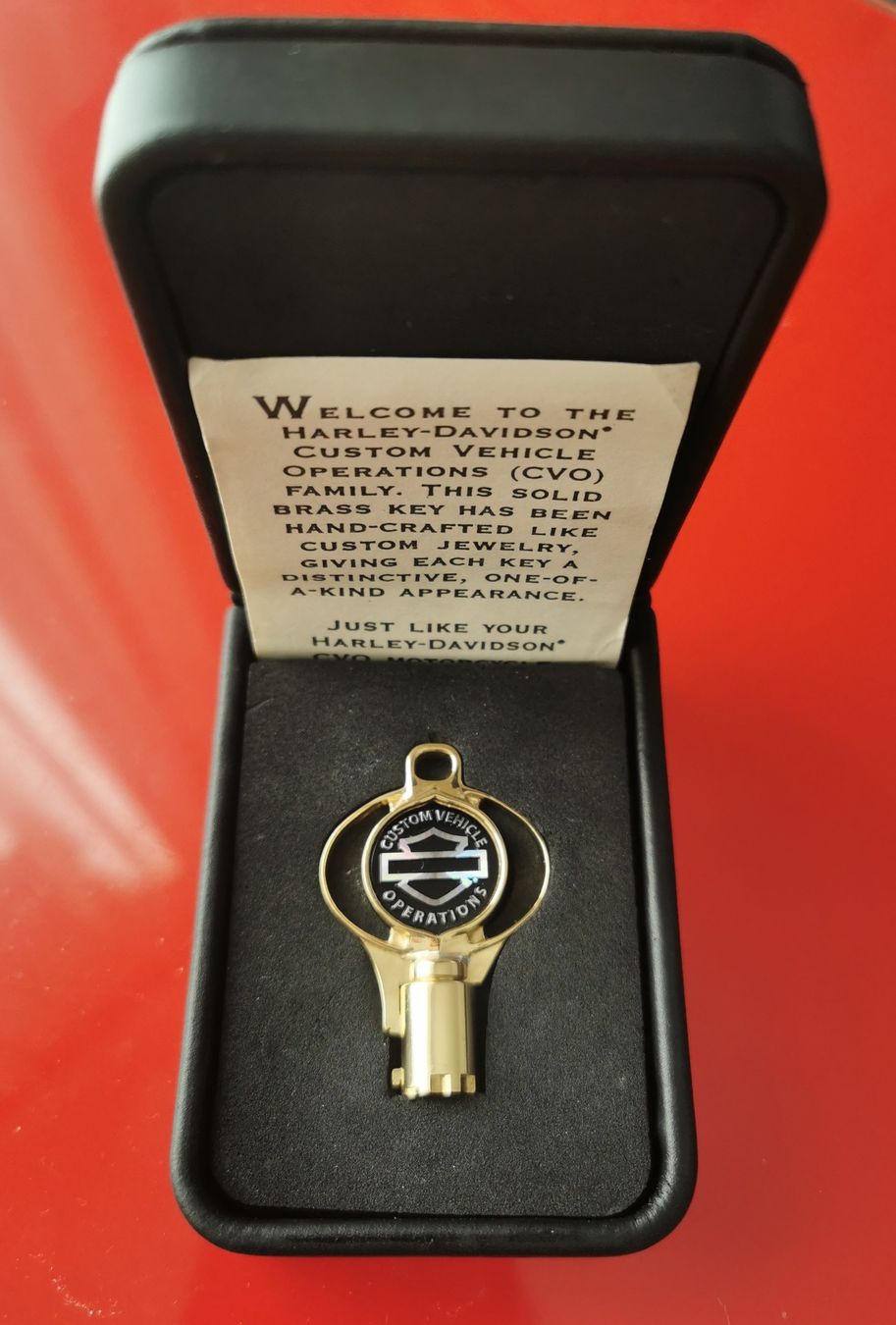 Schlüssel: Harley Davidson chiave commemorativa – Neu und originalverpackt aus Agno von cavallopazzo72