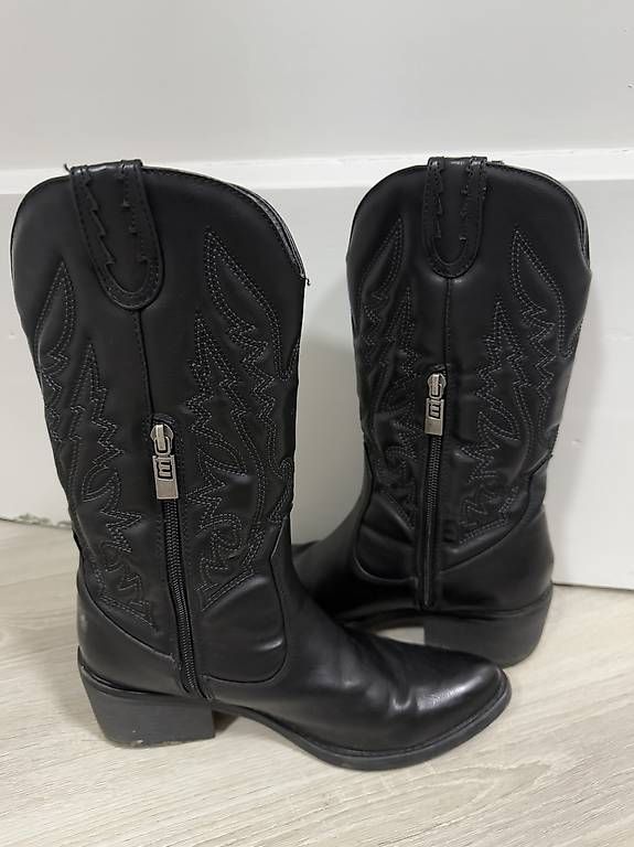 Scarpe da donna: Texani nr37 – Usato da Lugano venduto da ari_2v6v 2