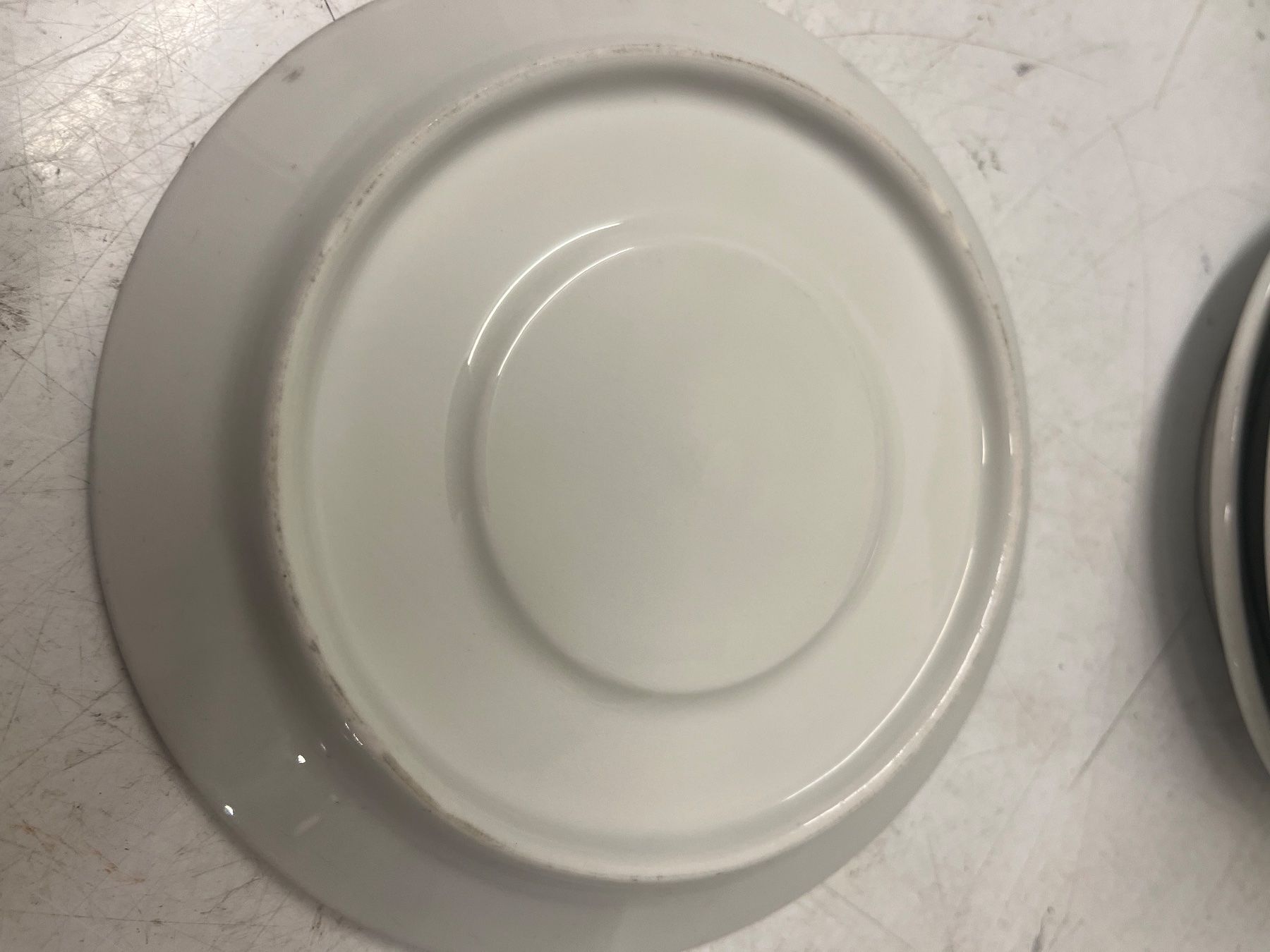 Teller: 165 Unterteller Durchmesser 14 cm - 132 Neu verpackt – Gebraucht aus Zürich von Hackl 3