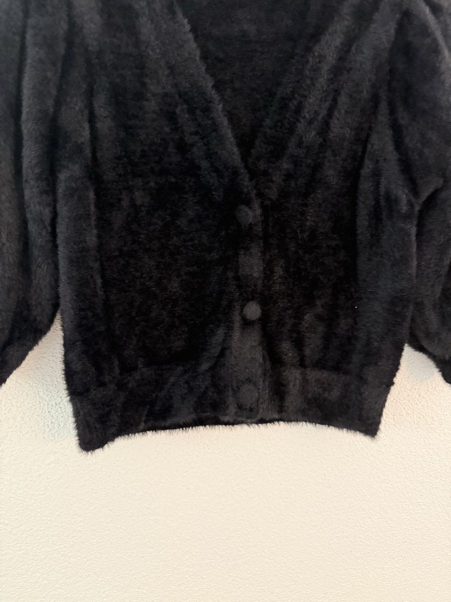 Mango Bolero: Schwarzer flauschiger Cardigan von MANGO – Usato da Neerach venduto da Meli_sara 1