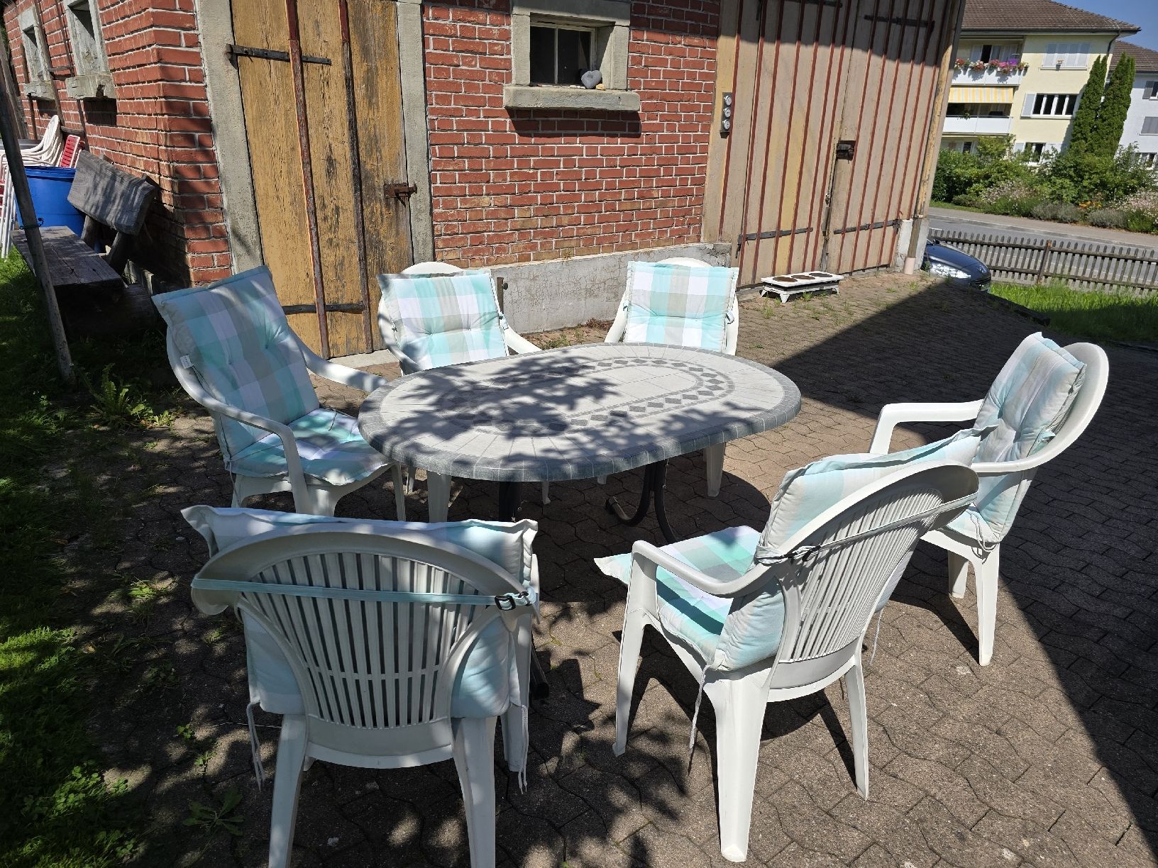 Tavoli: Garten-Tisch-Stuhl Garnitur – Usato da Rorschacherberg venduto da Scharfeegge 1