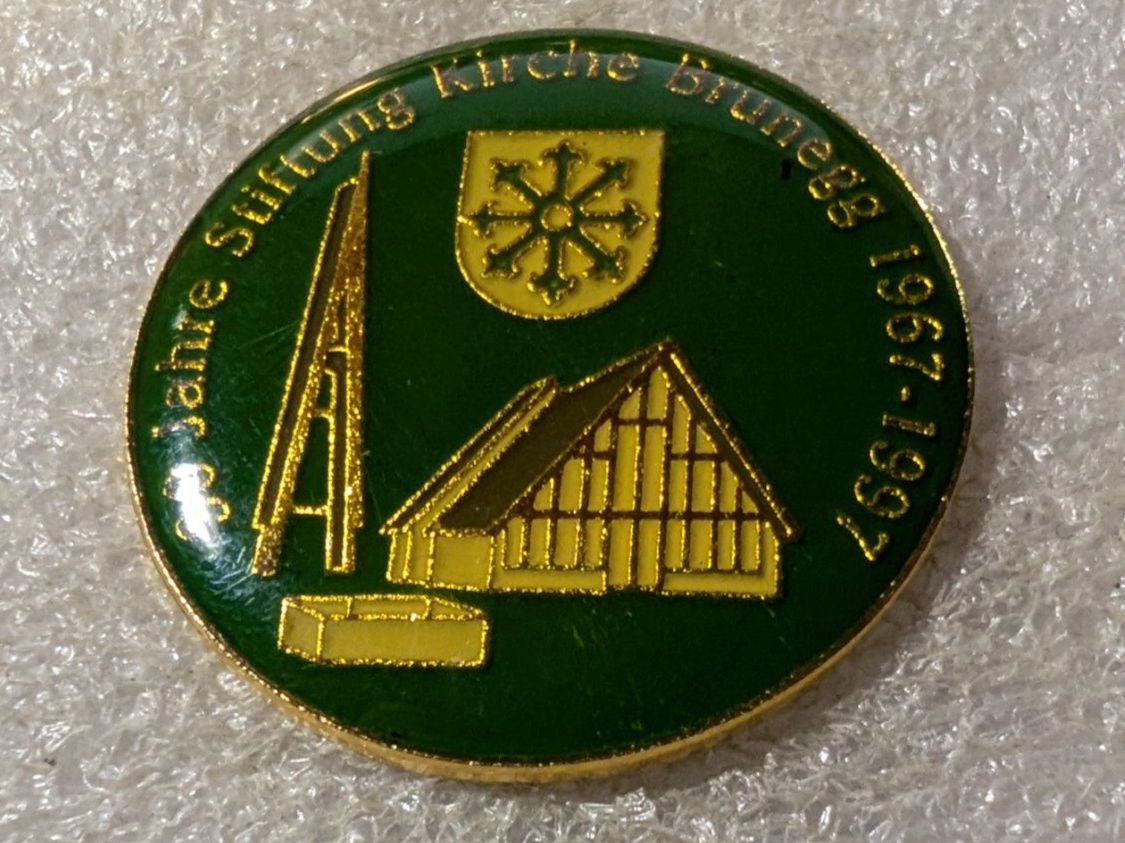 Plaketten & Abzeichen: Ansteckpin 205: Kirche Brunegg – Gebraucht aus Oppligen von Pin-Fall-Shop