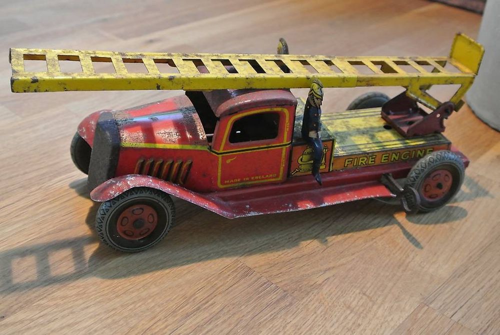 Jouets: Feuerwehr Fahrzeug, Blechspielzeug, England ca.1940 – D'occasion à Worben par Retog777 2
