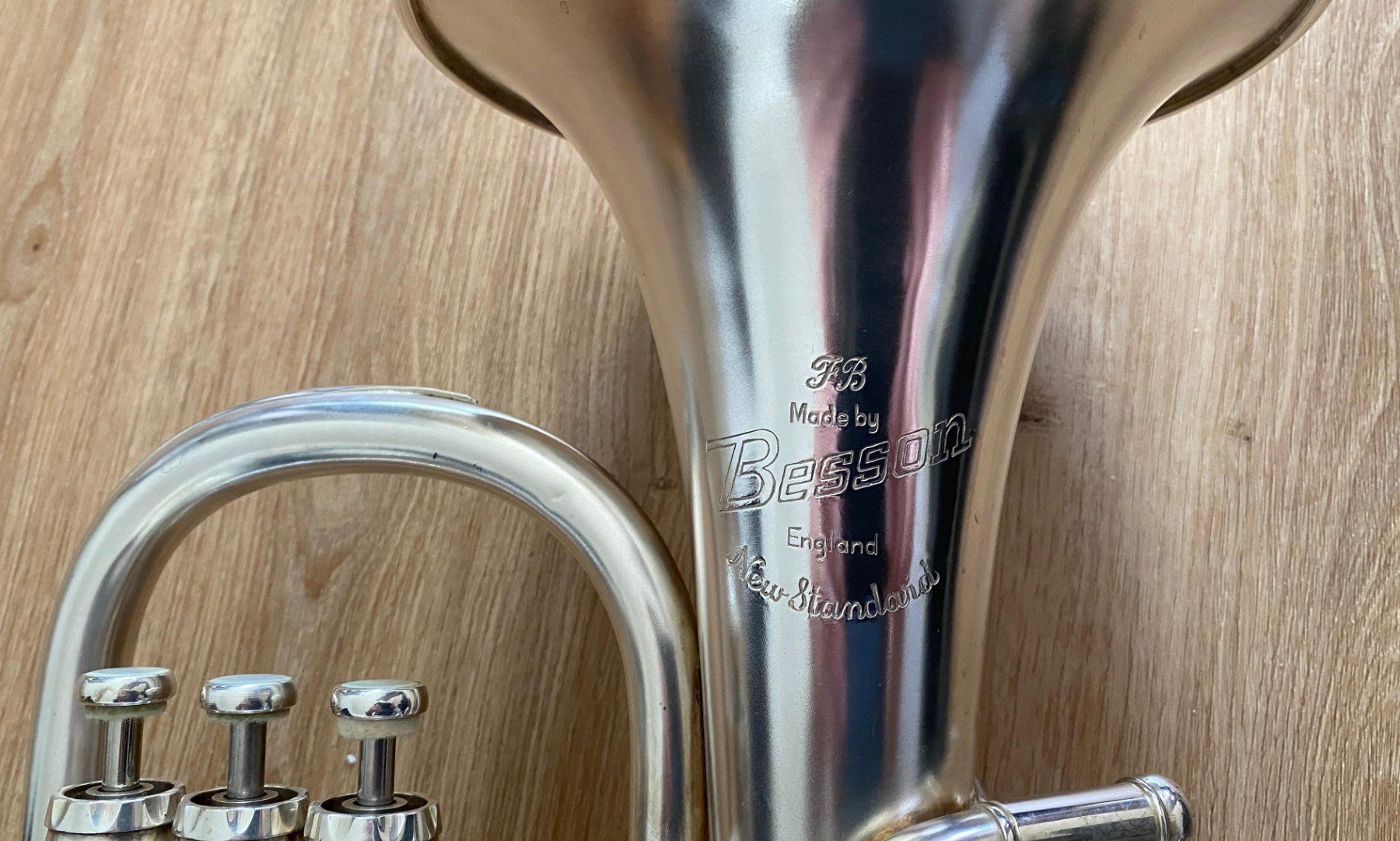 Besson Strumenti musicali: ES-Horn BESSON New Standard versilbert mit Koffer – Usato da Oberrohrdorf venduto da Mtubist 4