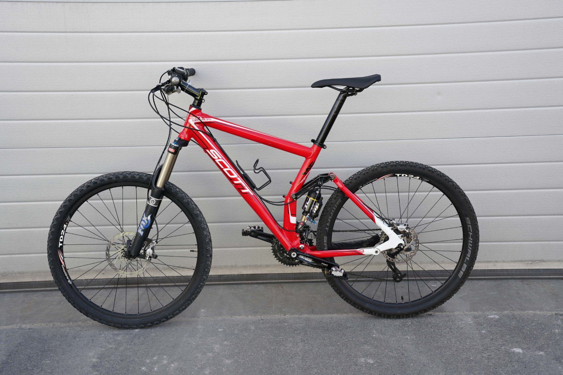Scott Biciclette: Scott Genius Mountainbike – Usato da Laupen ZH venduto da Foto77 2