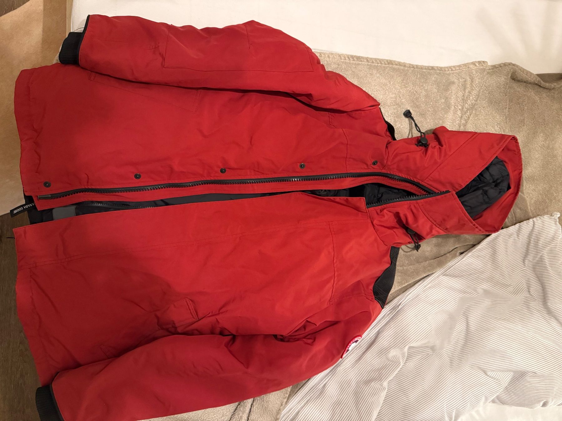 Canada Goose Giacche: Canada Goose Jacke – Usato da Winterthur venduto da Nicelife90 1