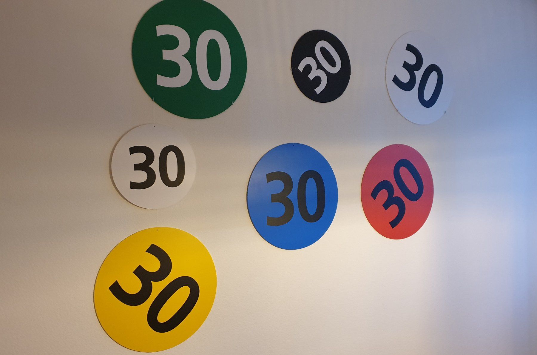 Tutte le decorazioni: 30 Jahre - Geburtstag - Jubiläum – Usato da Greifensee venduto da Alpegrisli