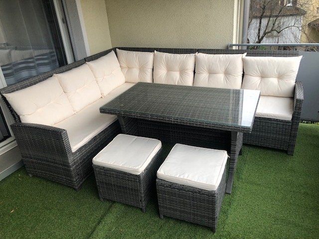 Sofas: Grosse Sitzlounge, wenig gebraucht – Gebraucht aus Altstätten von Ferto 1