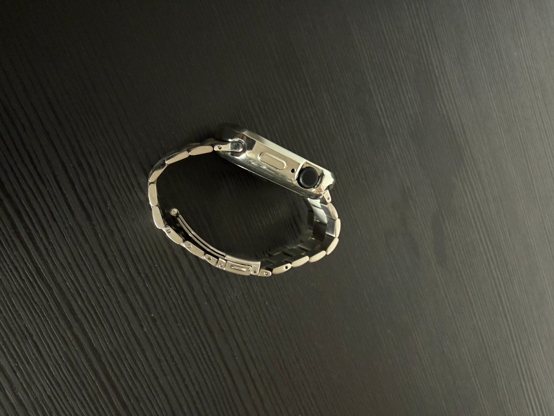 Apple Smartwatch: Apple Watch SE 2022/2023 – Usato da Winterthur venduto da tribesofvoid 3