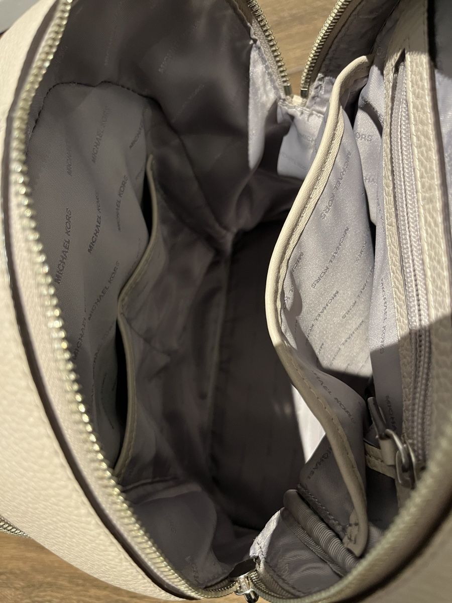 Michael Kors Zaini: Original Michael Kors Rucksack – Usato da Bülach venduto da Daisy1234 4