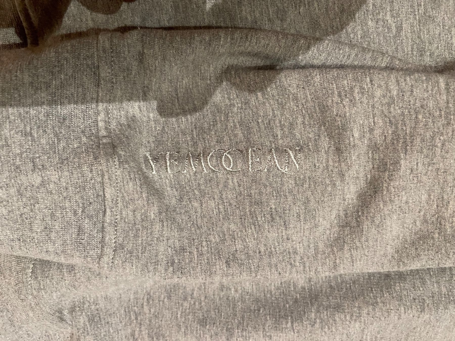 Yemocean Pullover & Sweatshirts: Pullover Yemocean grau Grösse S/M ungetragen – Neu und originalverpackt aus Lungern von Kiki.v 2