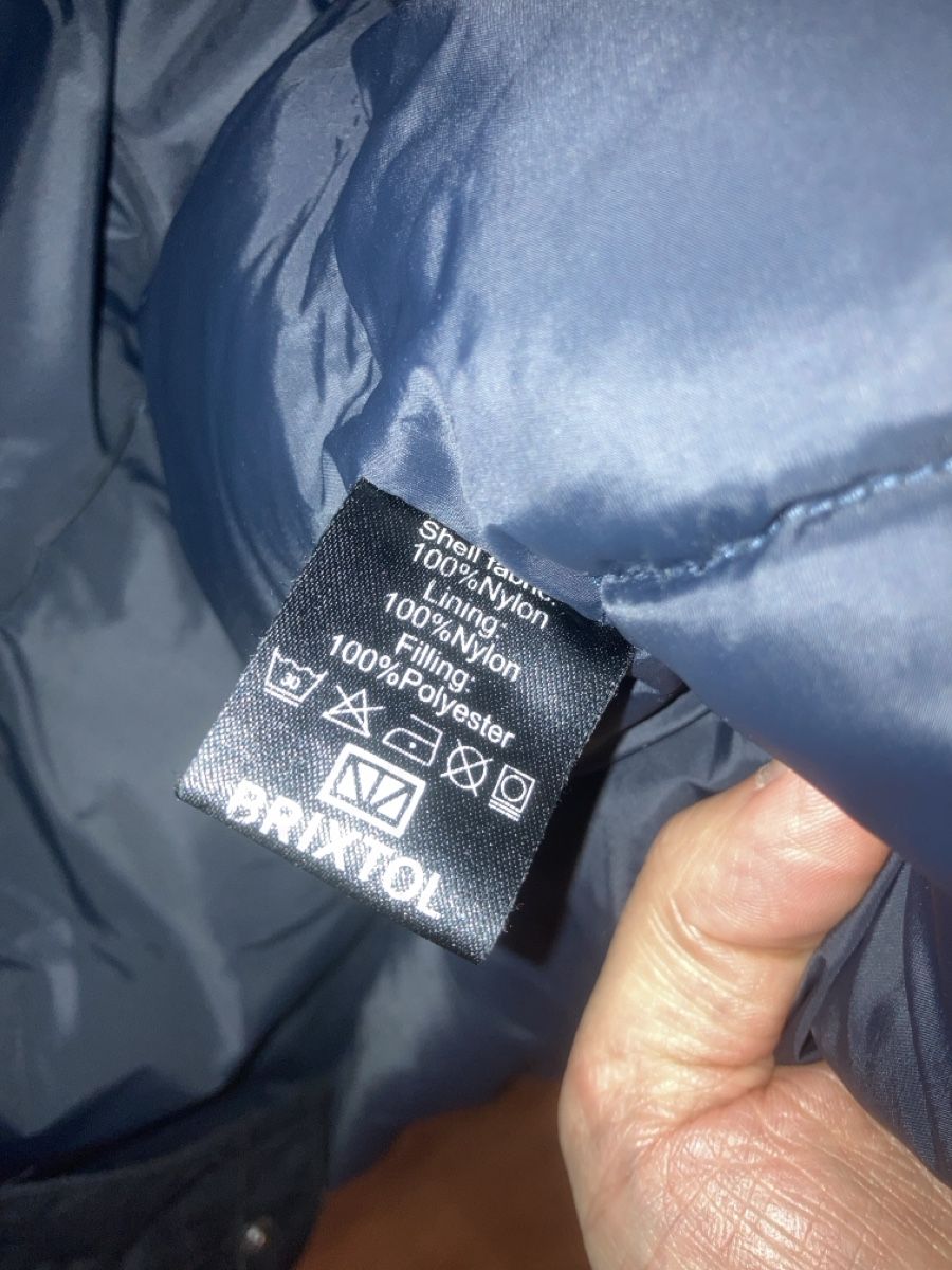 Jacken: Schwarzer Winter Parka – Gebraucht aus Zürich von dieghe 2