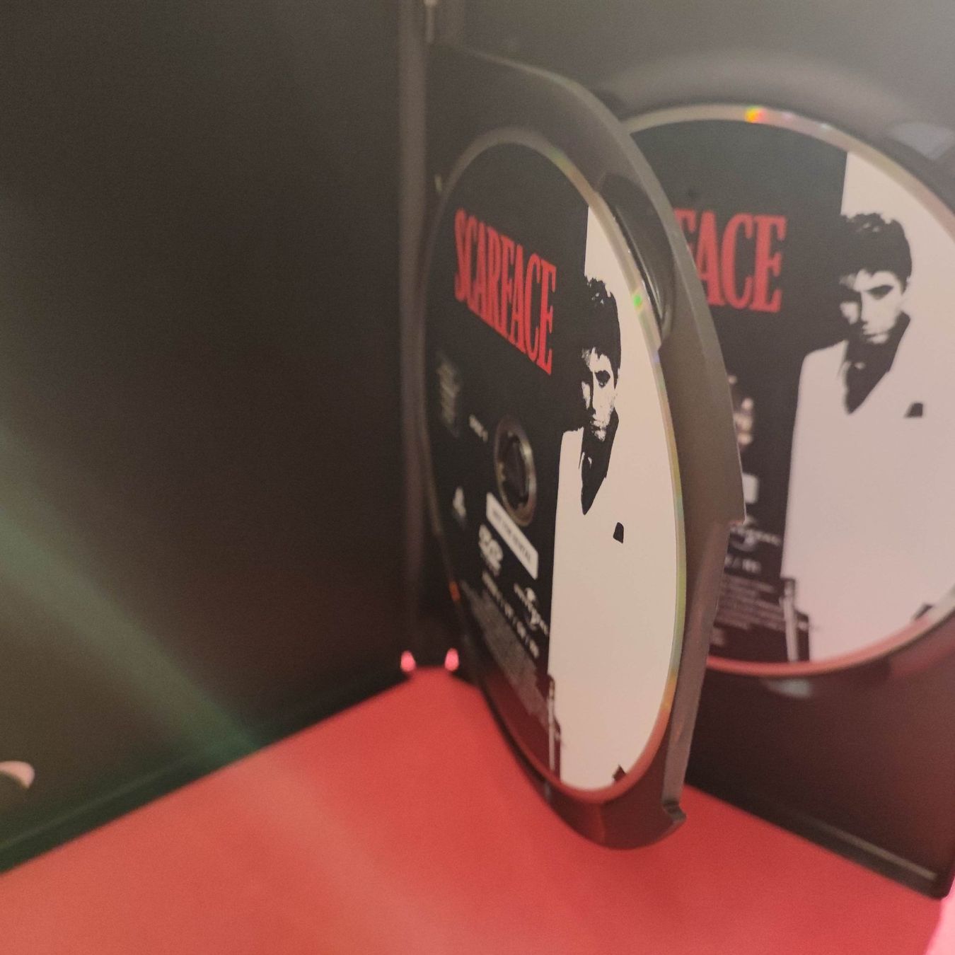 Tutti i DVDs: Scarface - 2 Discs - Special Edition – Usato da Dübendorf venduto da kb86_MOVIE 3