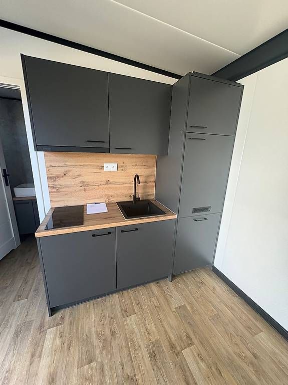 Baucontainer: Moderner Wohn- & Bürocontainer 7m × 3 m / 00117 – Gebraucht aus St. Gallen von Spa_at_Home911 8