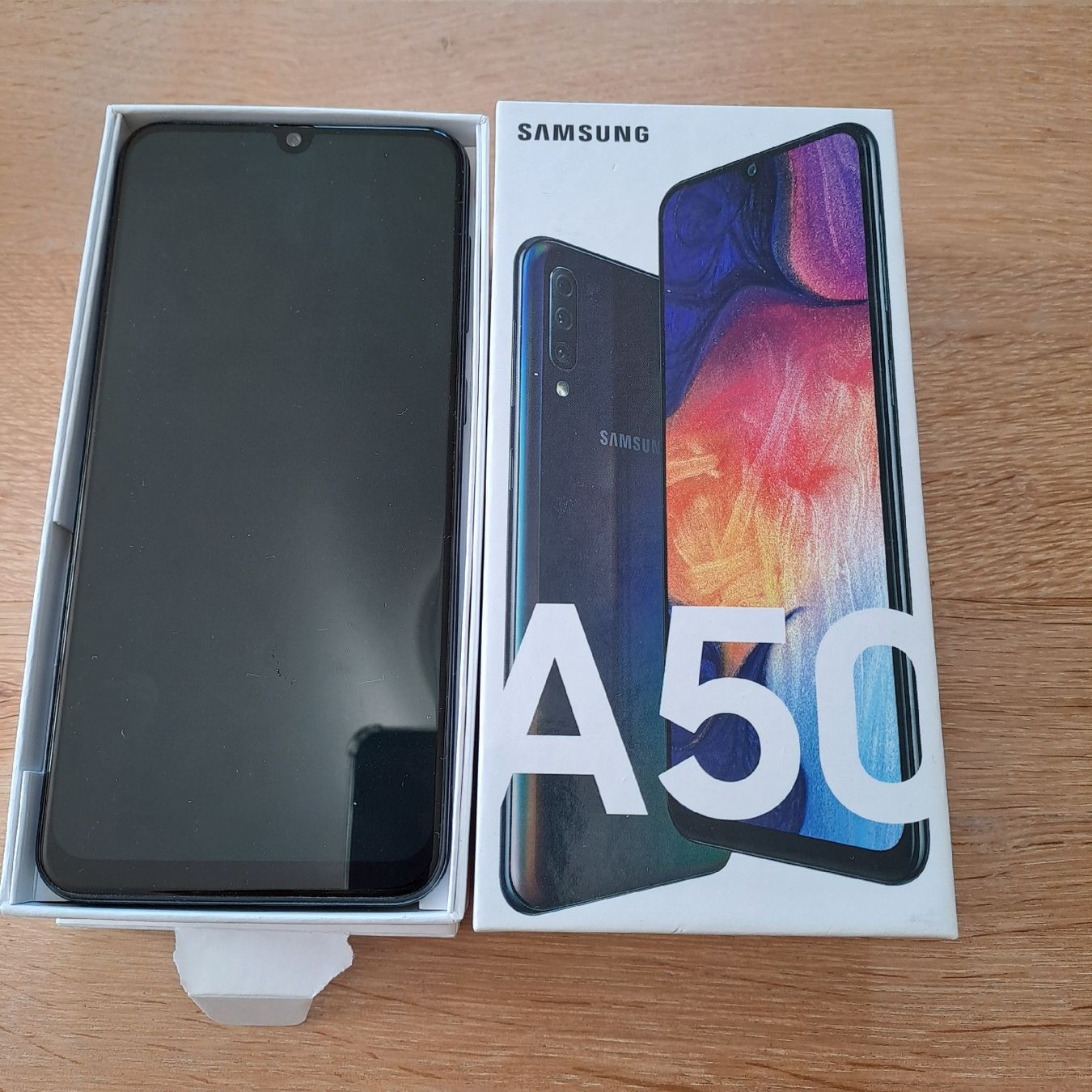 Samsung Telefoni cellulari / Smartphones: Smartphone Samsung A 50 Galaxy – Usato da Liestal venduto da tsc_r7xk