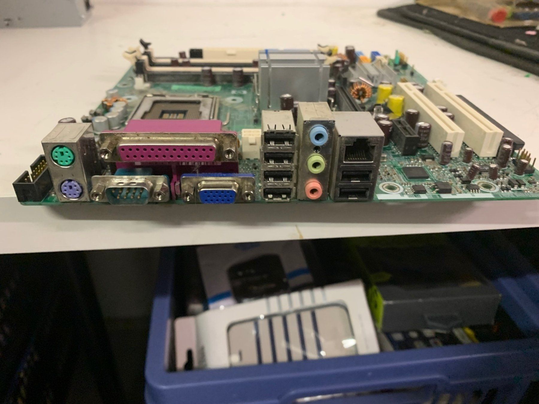 Hewlett Packard Mainboards: HP Mainboard / Motherboard - – Defekt aus Emmen von newdeal1970 2