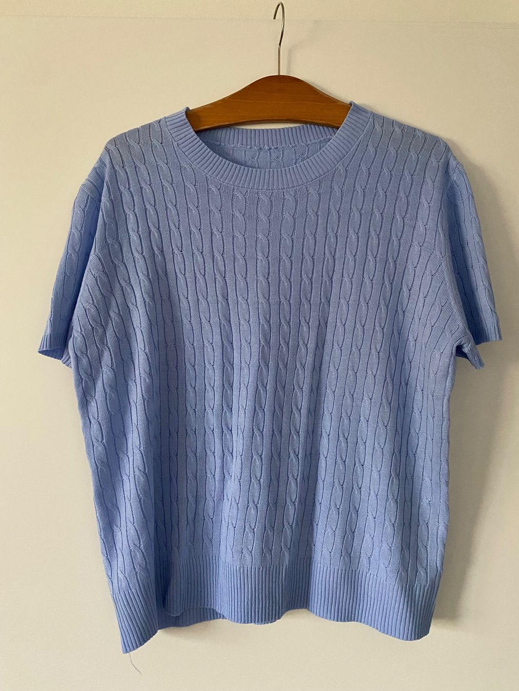 Top: Sommerliches Strick-Top, hellblau, neuwertig! – Nuovo e nell'imballaggio originale da Luzern venduto da Sommer_26 3
