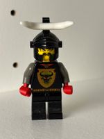 Lego figurine Castle Robber Chief Cedric The Bull Figur