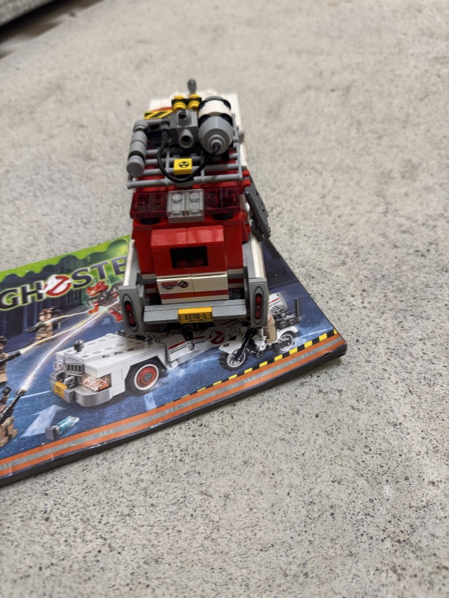 Lego Kit di costruzioni: Lego Ghostbusters Ecto-1, Set 75828 – Usato da Lupfig venduto da mirago_88 2