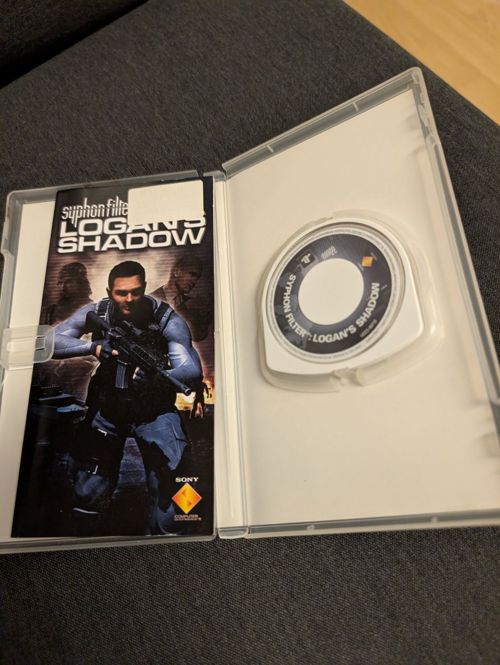 Spiele: Syphon Filter Logan's Shadow Sony psp – Gebraucht aus Giubiasco von Tici__nerd_Giubiasco 2