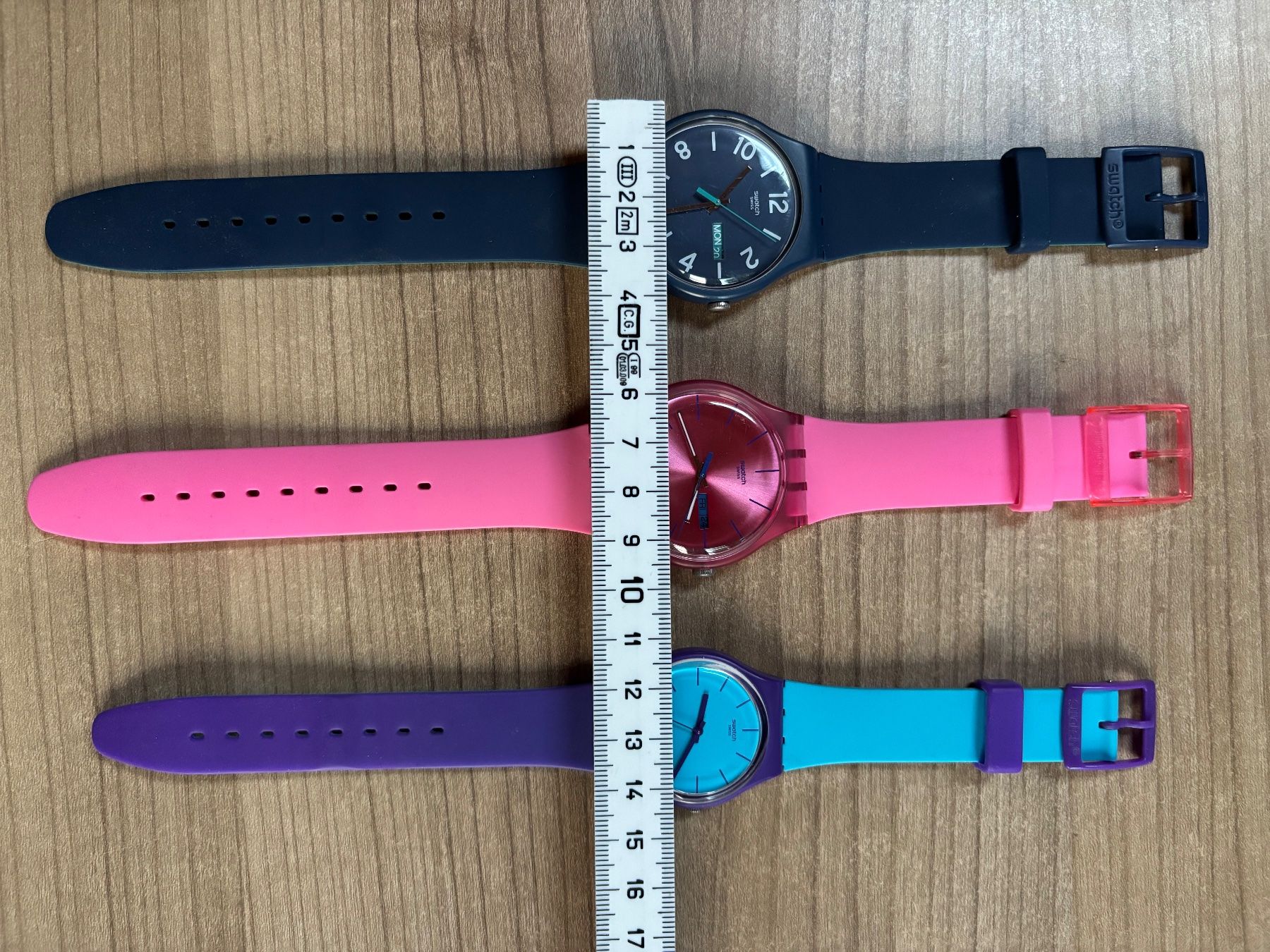 Swatch Montres: 3 Swatch Uhren – D'occasion à Gstaad par grundni 2