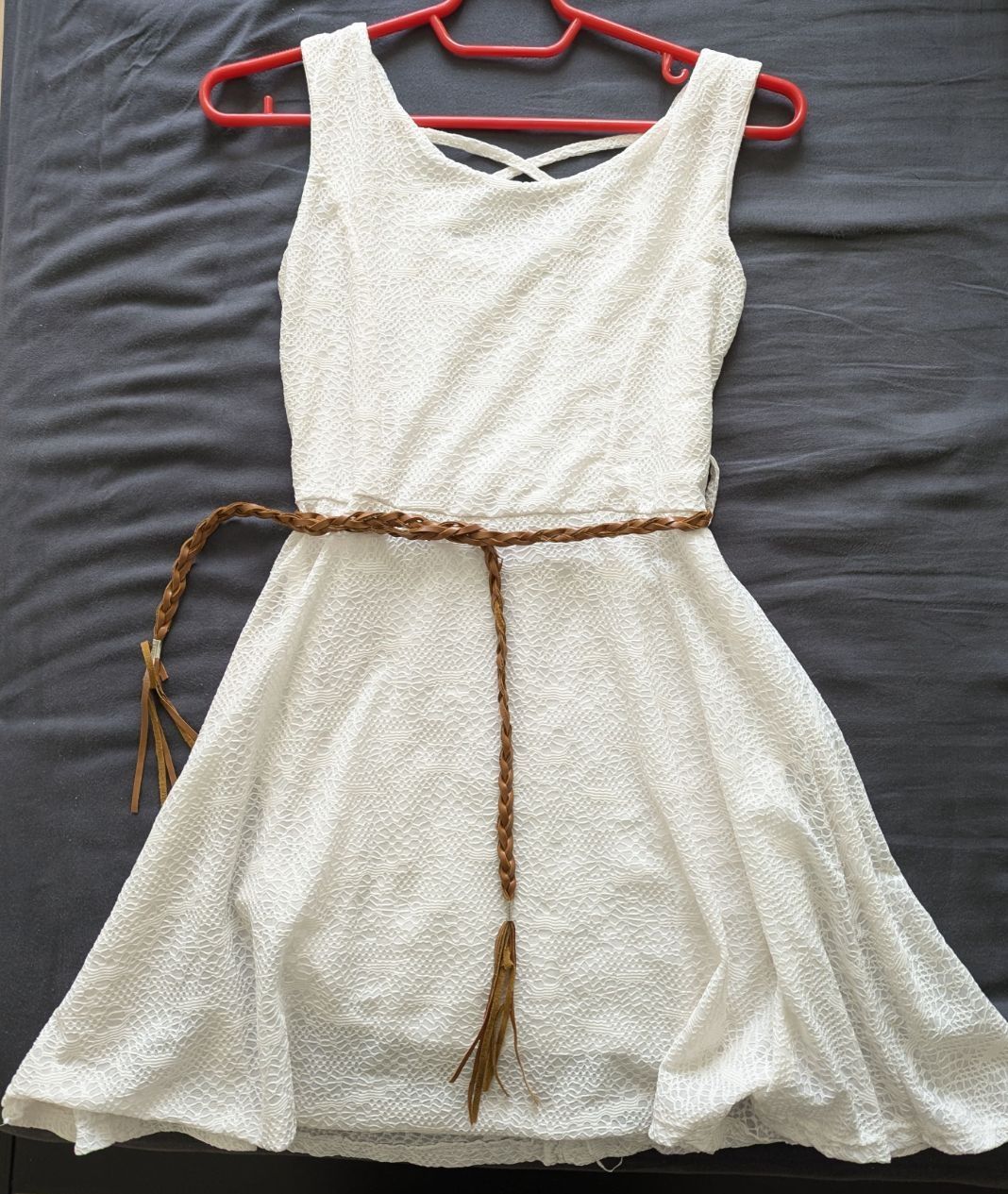 Vestiti: White lace sleeveless dress – Usato da Adliswil venduto da tak_g6k5 1