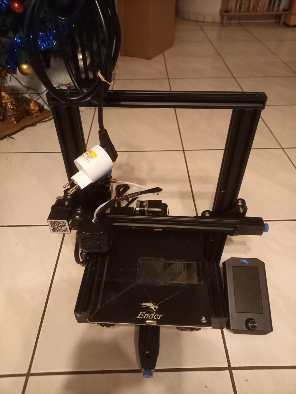 Creality 3D Drucker: stampante 3d ender-3v2 creality – Gebraucht aus Wohlen AG von poliziotto008
