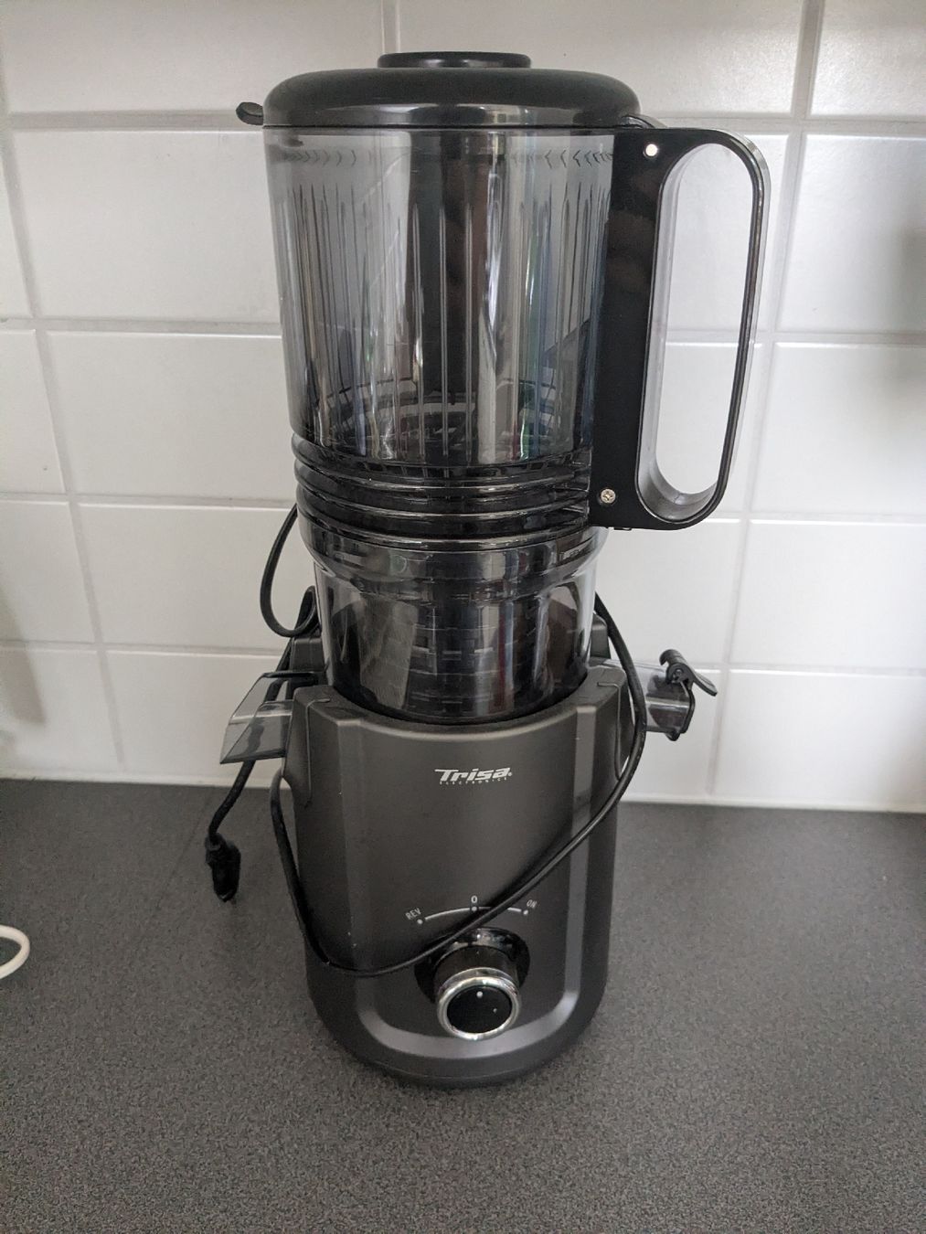 Trisa Küchengeräte: Trisa Slow Flow Juice - top neuwertig – Neu (gemäss Beschreibung) aus Brugg AG von Mr.Gibbon