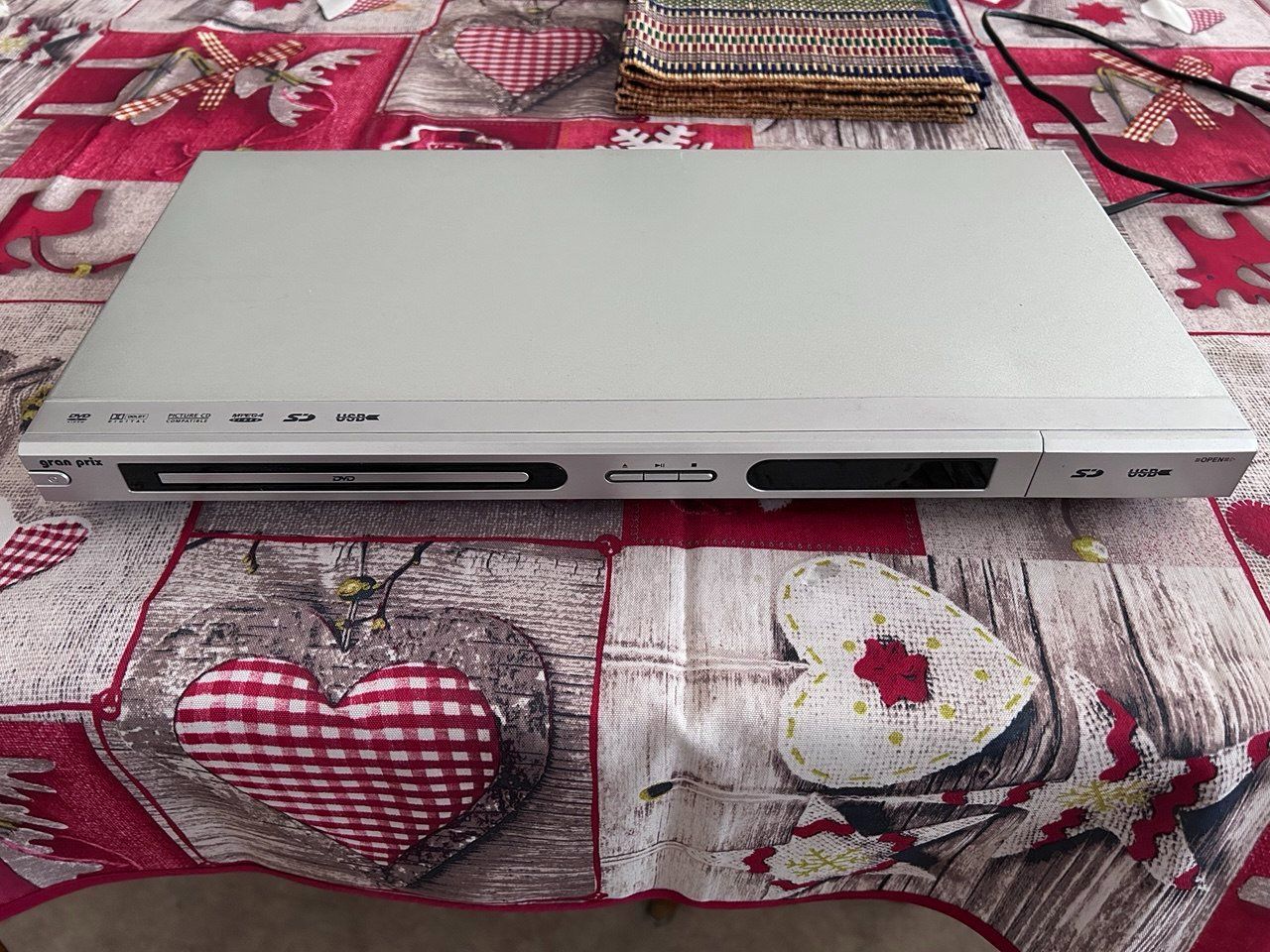Lettore multimediale & Streamer: Gran Prix DVD 605 USB – Usato da Giubiasco venduto da LorisVale