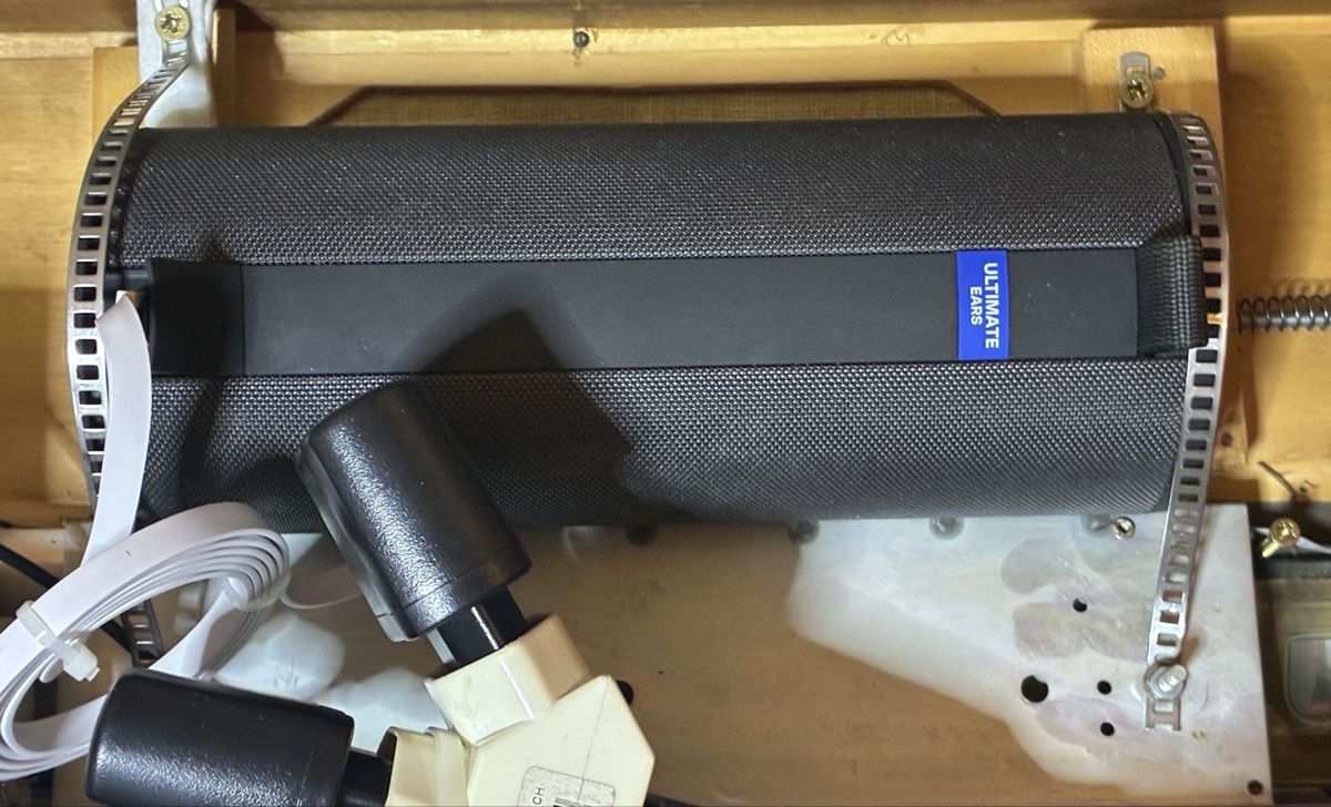 Radios: Antiker Radio trifft Hightech – Neu (gemäss Beschreibung) aus Beromuenster von Hschuepfer 4