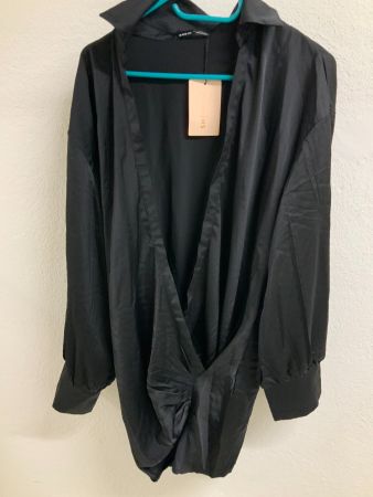 Damen Oberteil schwarz Grösse L mit Etikett