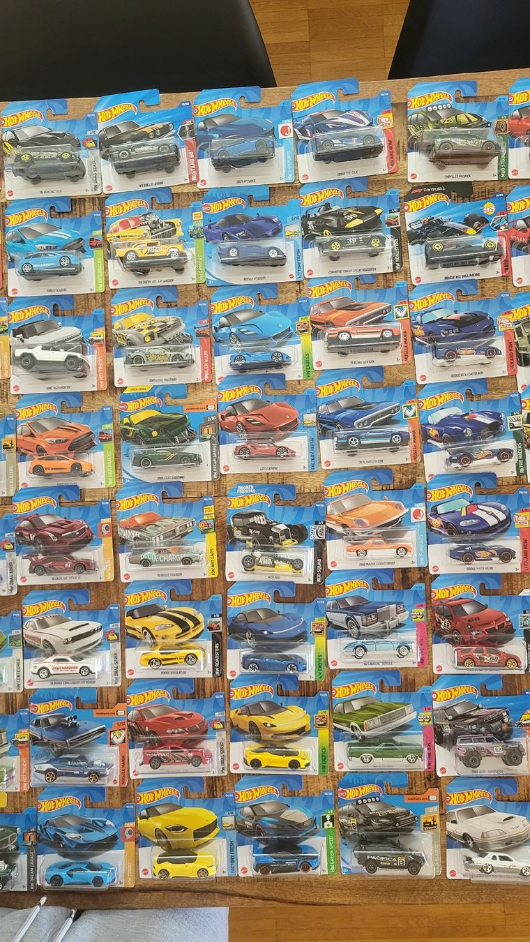 Hot Wheels Modellautos: Riesige Sammlung Hot Wheels Modelle – Neu und originalverpackt aus Jona von mjo_f5t2 2