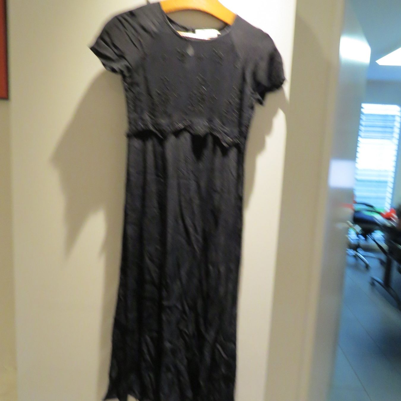 H&M Vestiti: Schone kleider von Hennes Gr 34 – Usato da Einsiedeln venduto da rotgypsy1969 1