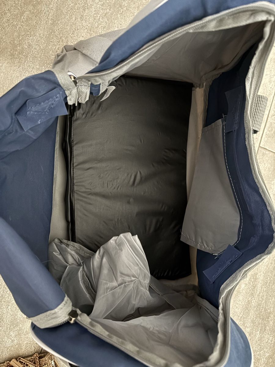 Taschen: Sporttasche  – Neu (gemäss Beschreibung) aus Hunzenschwil von ede_h8tt 4