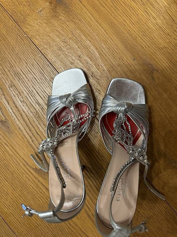 Gucci Scarpe da donna: Tacchi Gucci – Usato da lugano venduto da xen_q9zz