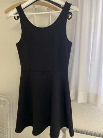 Trägerkleid schwarz Gr. 36 H&M