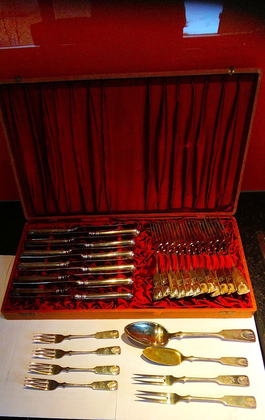Bestecksets: Silber Dessert Besteck – Gebraucht aus Zürich von Top-Deal-Schweiz 1