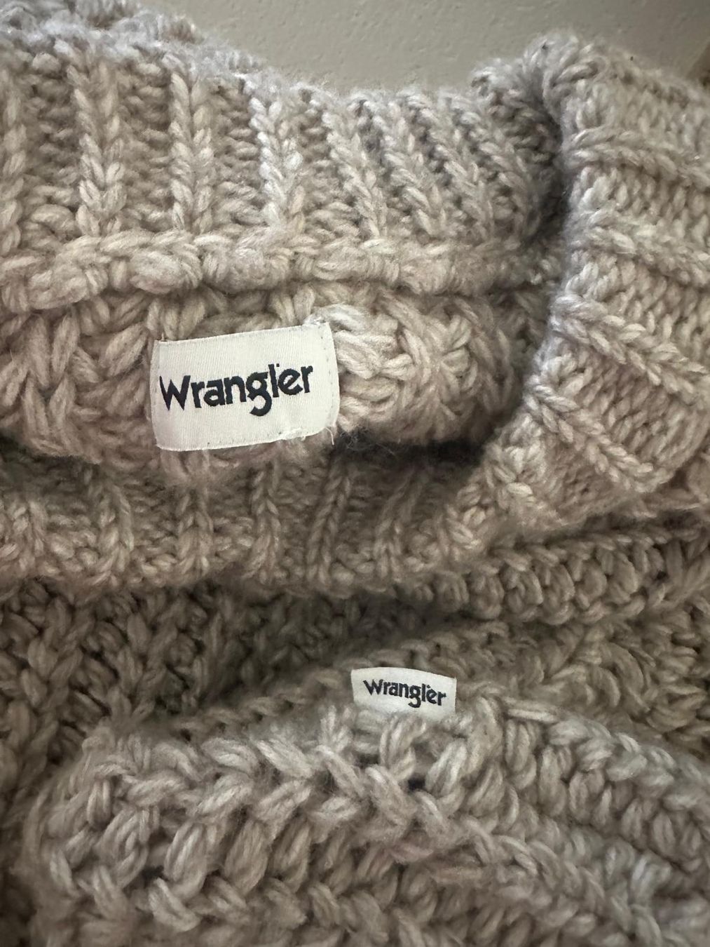 Maglioni & Felpe: Pulli von WRANGLER – Usato da Neuhausen venduto da Lechasseur 6