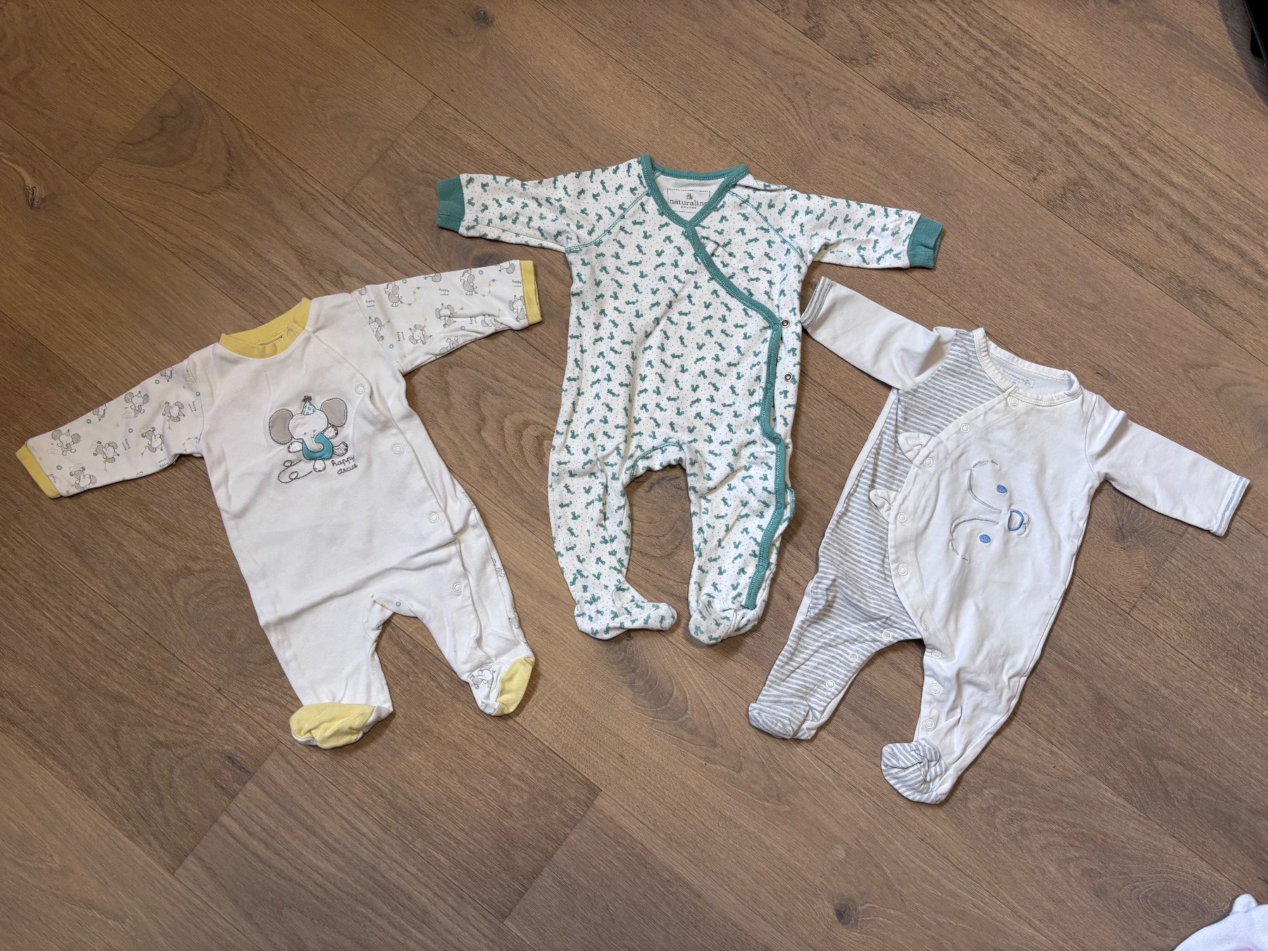 Lotti & Set di vestiti: Mädchen Kleider Paket Gr 62 – Usato da Wahlen b. Laufen venduto da Slash077 5