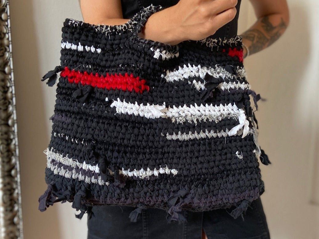 Borse da donna: SAC EN CROCHET HANDMADE! PIÈCE UNIQUE – Nuovo e nell'imballaggio originale da Locarno venduto da NicoNion 5