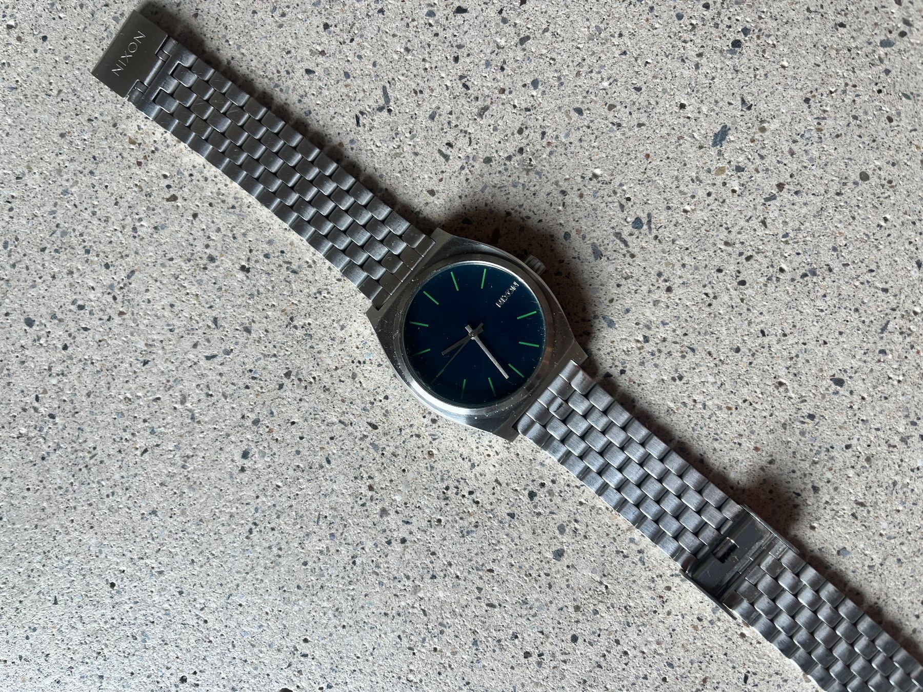 Nixon Montres: Nixon Time Teller Uhr wie neu – D'occasion à Horgen par Fleurdusel67