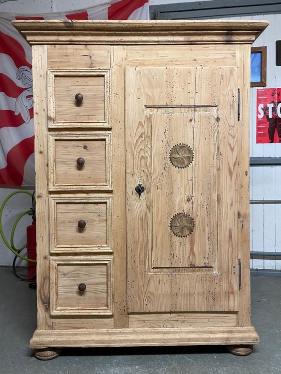 antik schrank/schafreite/bauernschrank/brotschrank Kaufen auf Ricardo
