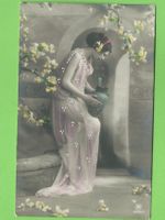 Antike Postkarte, Dame mit Krug, um 1910 🌸