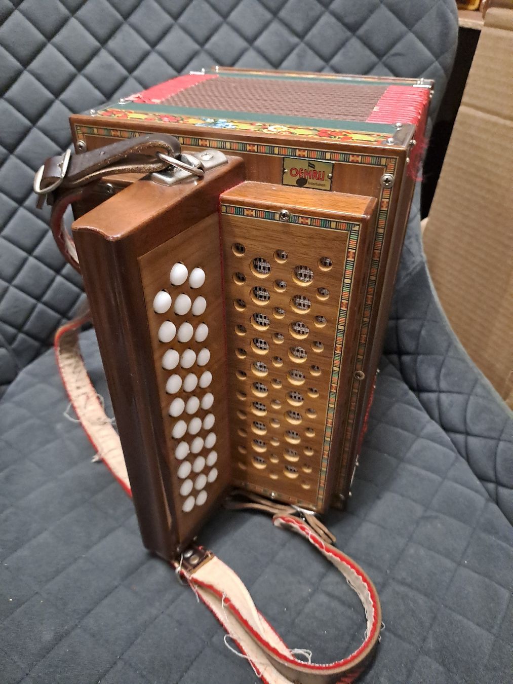 Instruments de musique: schwyzerorgeli ton B – D'occasion à Villeneuve par BibiVintage 2