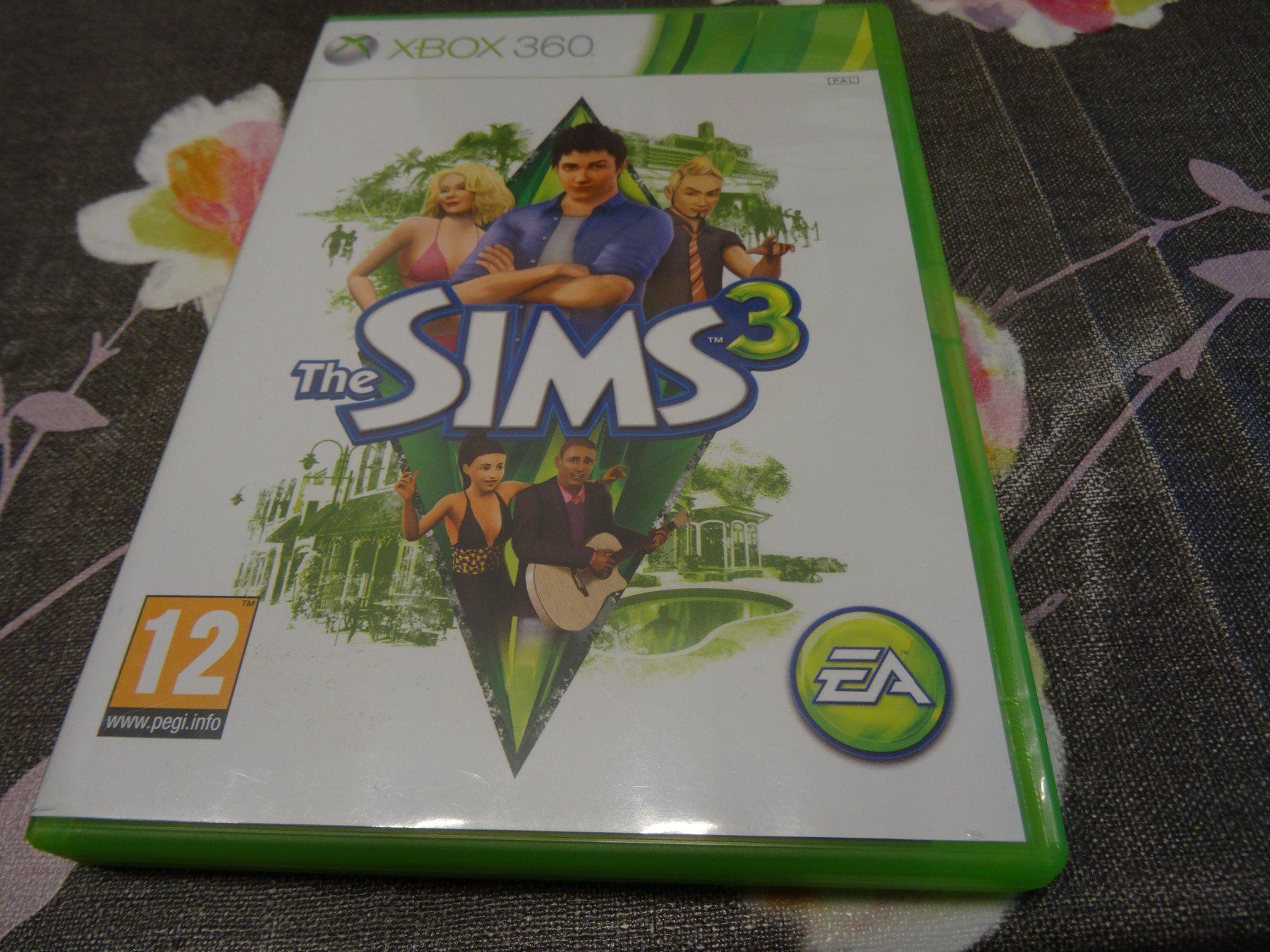 Microsoft Giochi: The Sims 3 XBOX 360 – Usato da Olten venduto da Disc-Ausverkauf