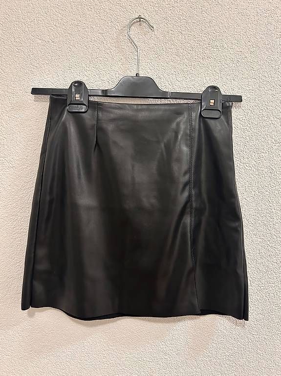 Gonne: Veganer Lederrock ASOS Gr S – Usato da Allschwil venduto da ann_2t6s 1