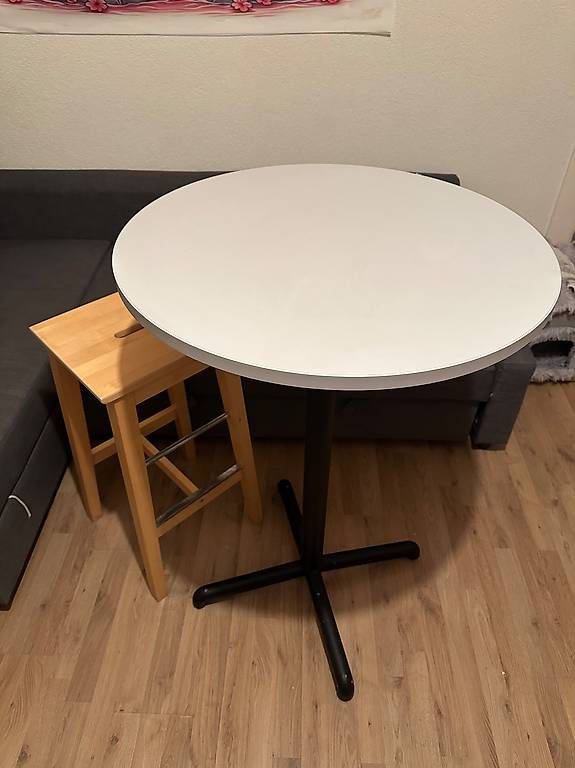 Tischset: meuble et table de bar – Gebraucht aus Vallorbe von texsane 2
