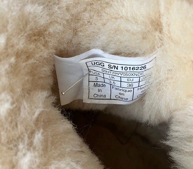 Ugg Scarpe da donna: UGG Winterschuh, camelfarben, Gr. 36 – Usato da Brugg AG venduto da Hellviolett 2